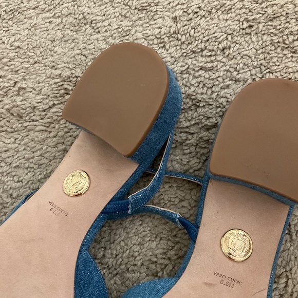 Veronica Beard Women's Cecile Slip On Slingback Pumps - Picture 6 of 6